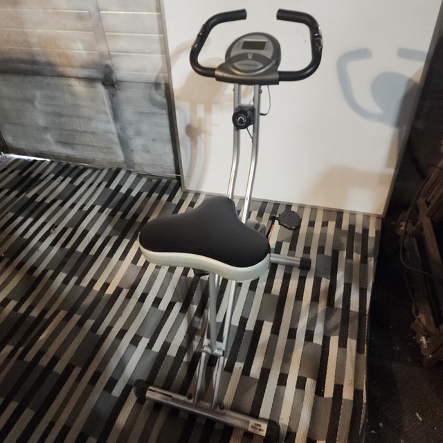 Exerpeutic Folding Exercise Bike