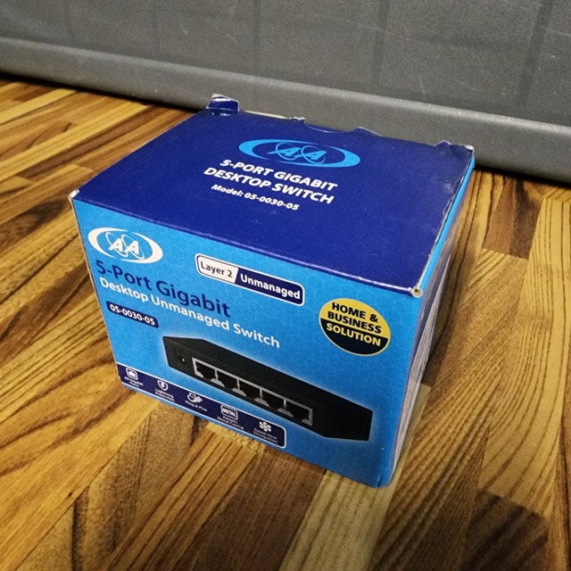 5-port Gigabit Desktop Switch 05-0030-05