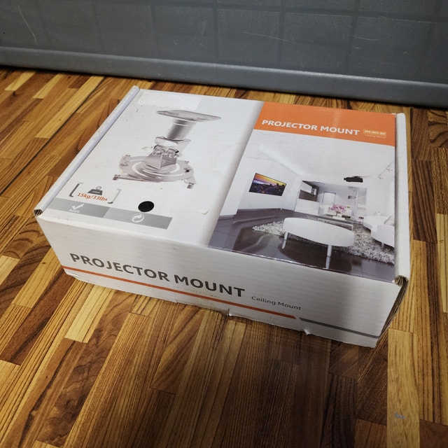 Projector ceiling mount adjustable 33lbs max