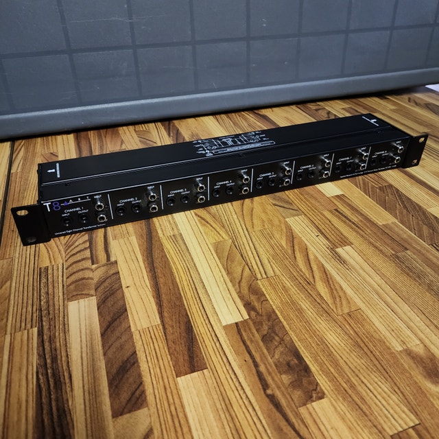 ART T8 8-Channel XLR Transformer Isolator
