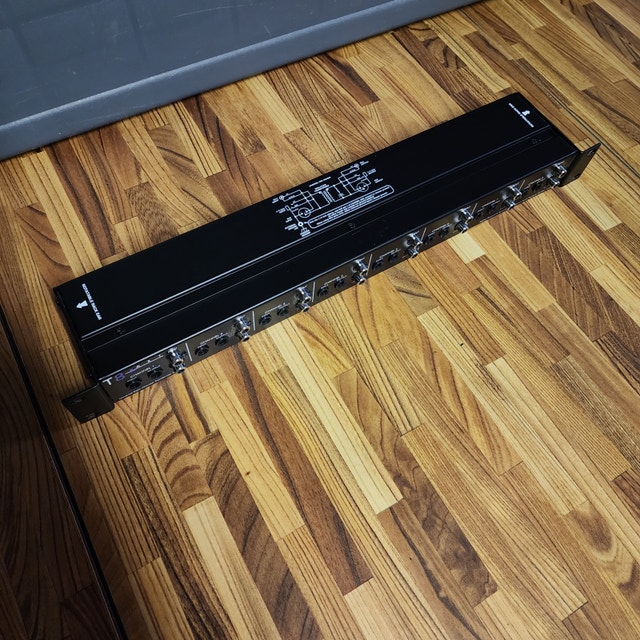 ART T8 8-Channel XLR Transformer Isolator - photo 5