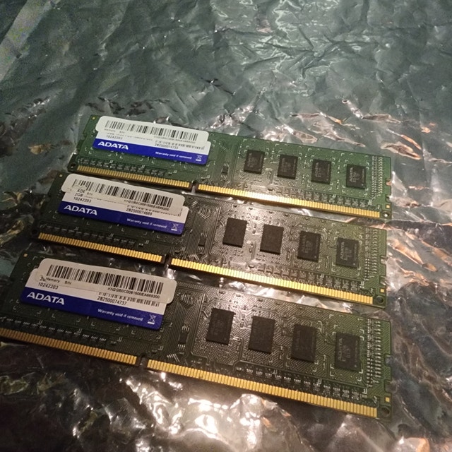 ADATA 6GB DDR3 RAM Sticks (3x2GB, 1600MHz) - photo 2