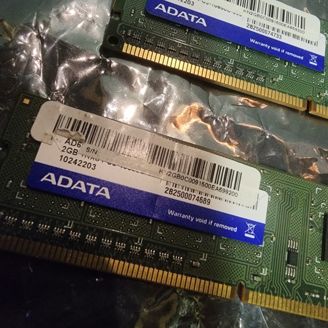 ADATA 6GB DDR3 RAM Sticks (3x2GB, 1600MHz) - photo 5