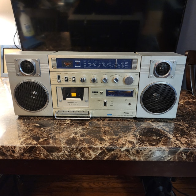 Vintage Prosonic Boombox Stereo Radio Cassette Player