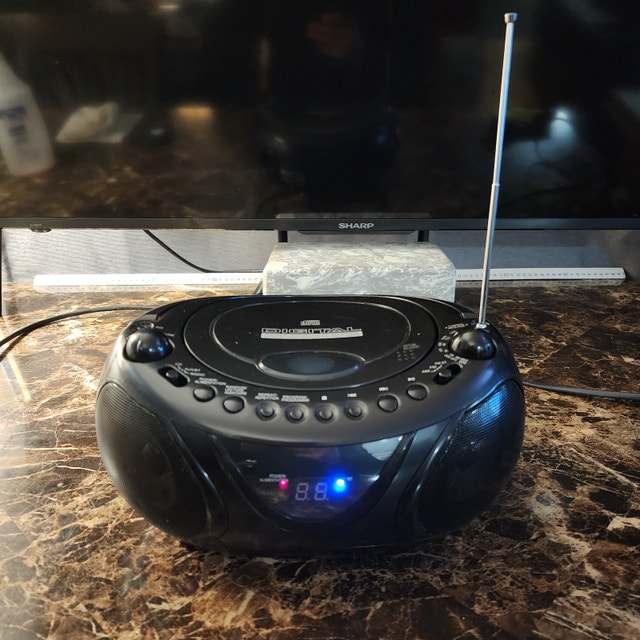 Digital Sound System Bluetooth, CD Player Radio Aux In