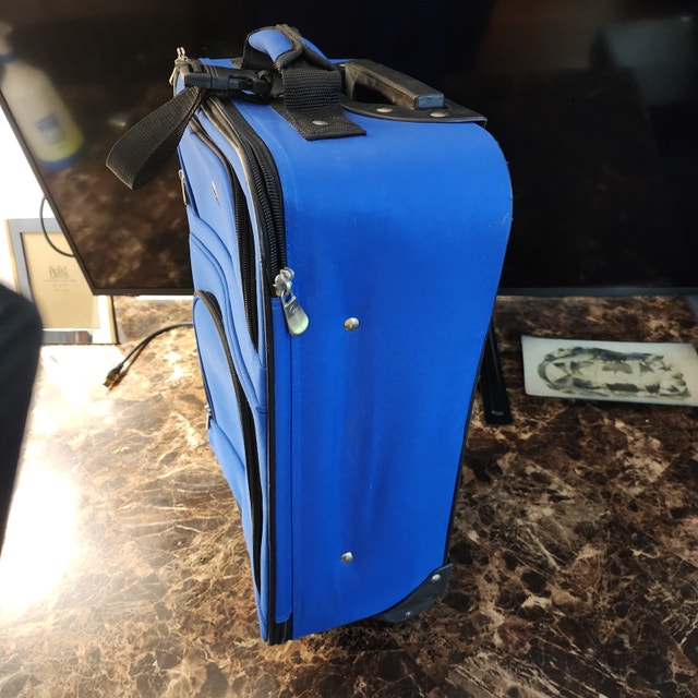 Blue travel case suitcase bag luggage rolling - photo 2