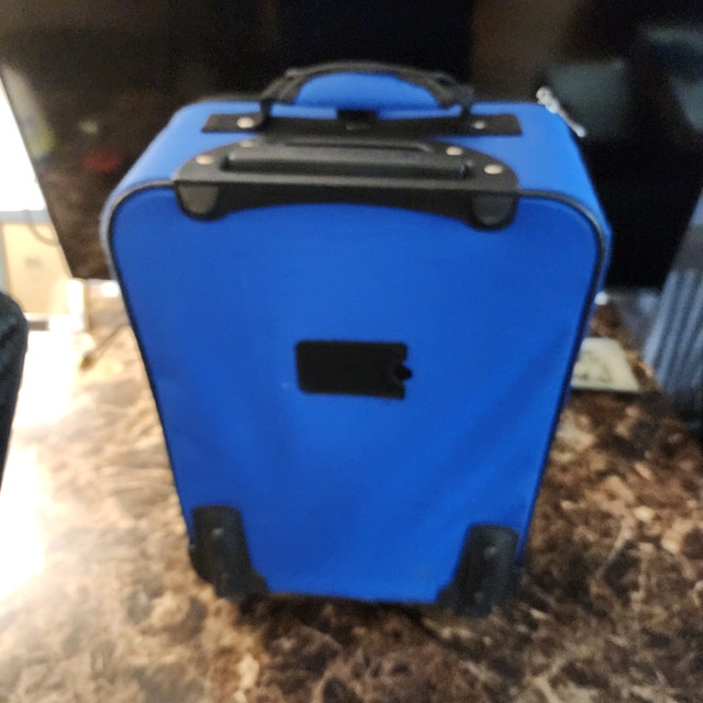 Blue travel case suitcase bag luggage rolling - photo 3
