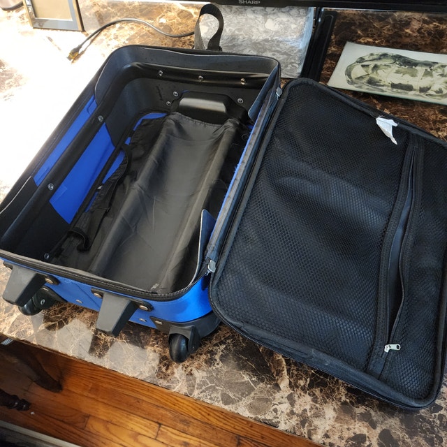 Blue travel case suitcase bag luggage rolling - photo 5