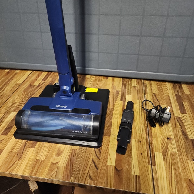 Shark Wireless Vacuum Cleaner