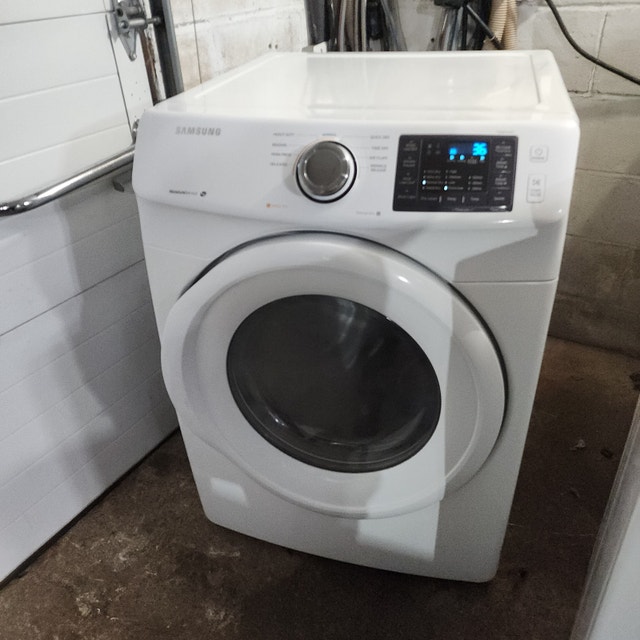 Samsung Electric Dryer - Serviced White Large