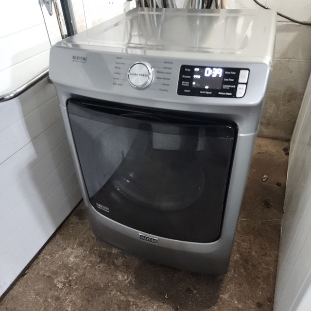 Samsung Electric Dryer - Serviced White