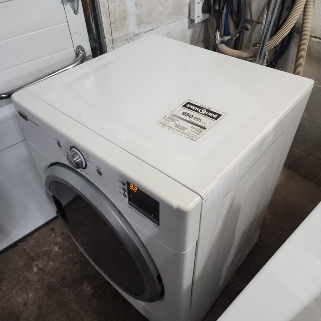 Maytag Electric Dryer - Serviced White 2000 Series - photo 5