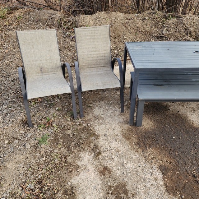 Patio Set Chairs & Tables - Stacking