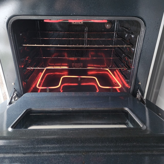 Frigidaire Electric Coil Stove - White - photo 2