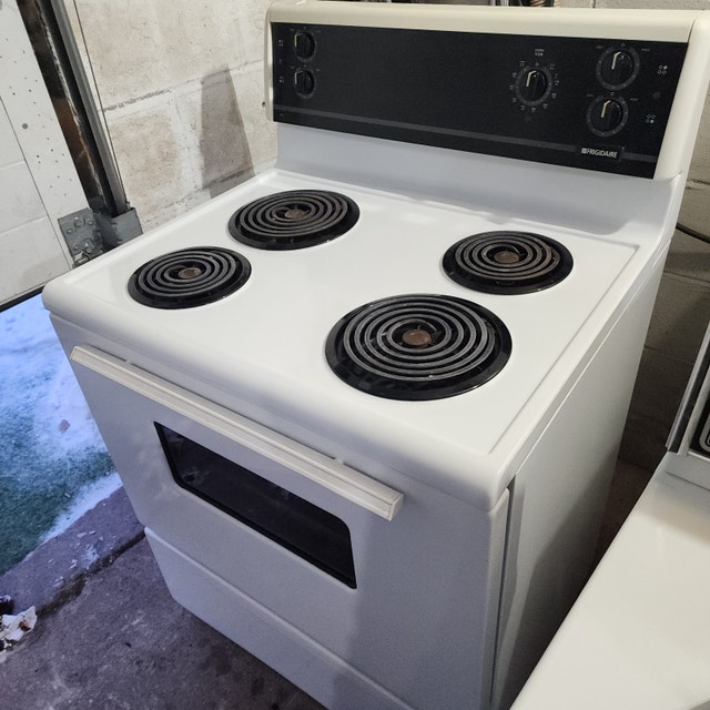 Frigidaire Electric Coil Stove - White - photo 3