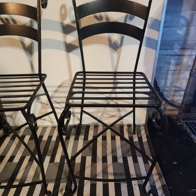 Black Heavy Metal Chairs Rod Iron - photo 3