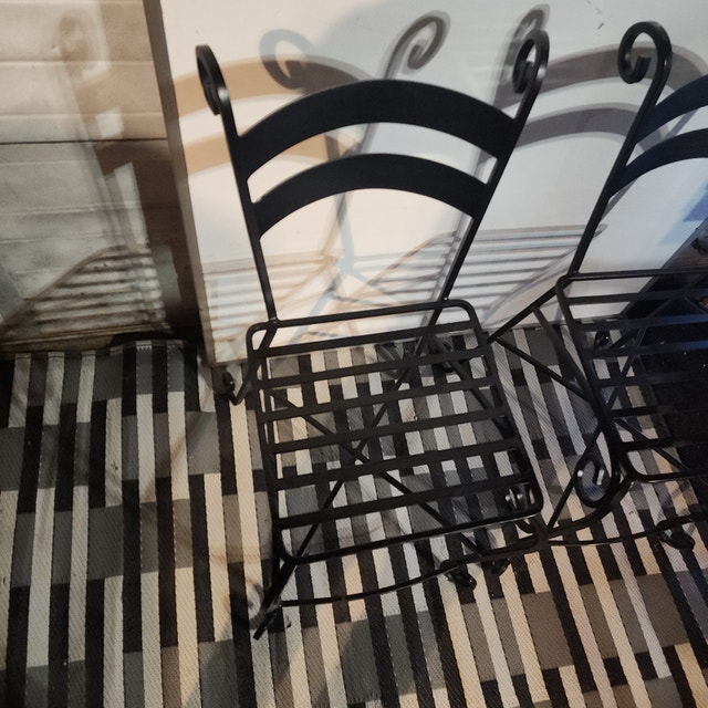 Black Heavy Metal Chairs Rod Iron - photo 4