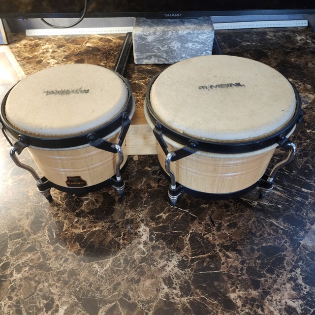 Meinl Marathon Bongos - Made in Thailand