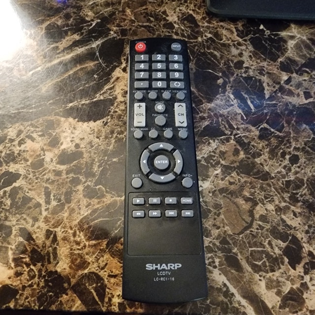 Sharp HD TV 32'' Television - photo 2