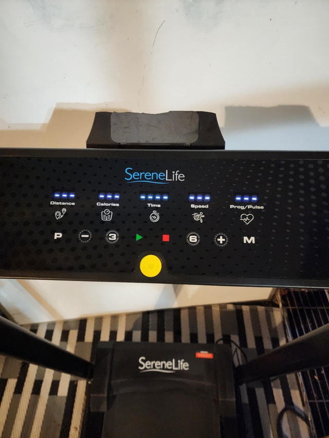 Folding Treadmill Serene Life SLFTRD 30 Compact - photo 4