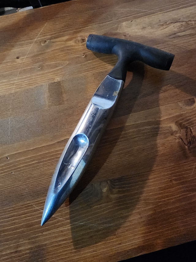 Planter Seedling Gardening Tool with Rubber Handle