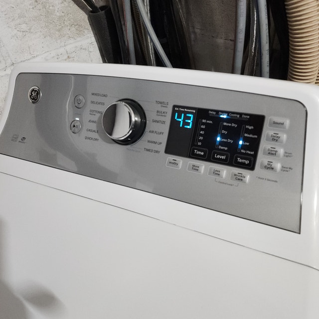 GE Electric Clothes Dryer - White - photo 5