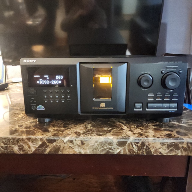 Sony CDP-CX355 MegaStorage 300-Disc CD Changer - photo 3