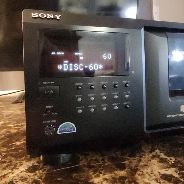 Sony CDP-CX355 MegaStorage 300-Disc CD Changer - photo 4