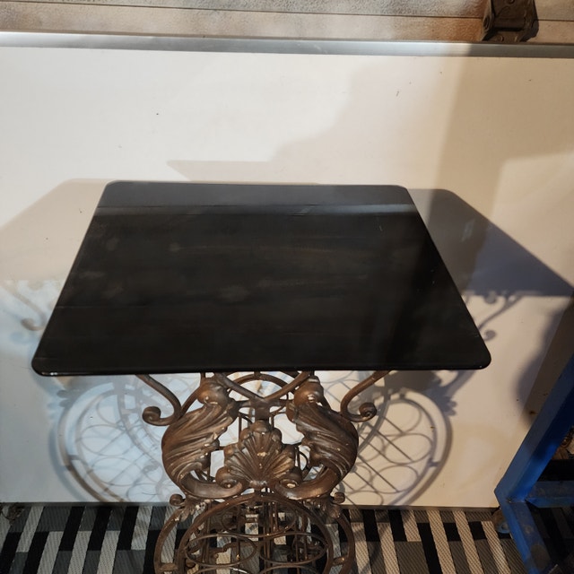 Wine Holder Glass Table Top Metal Base 17 x 14 x 41 - photo 2
