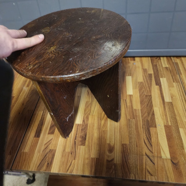 Wooden stool - photo 4