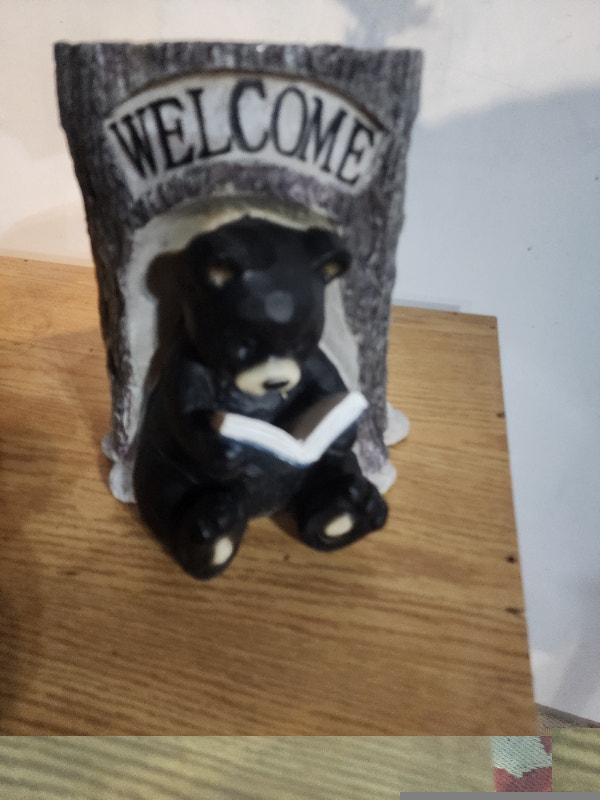 Bear Welcome Plant Stand Flower Pot - photo 3