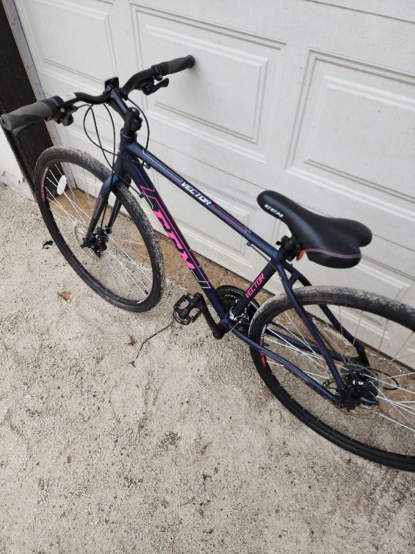 CCM Vector 28'' Wheel Black Purple Bicycle Disc Brakes - photo 2
