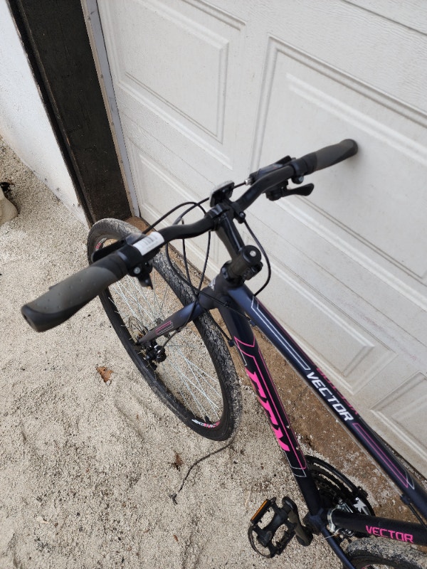 CCM Vector 28'' Wheel Black Purple Bicycle Disc Brakes - photo 3