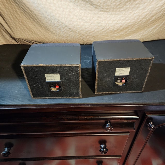 Sony 8 Ohm Bookshelf Speakers SS-SR100 - photo 5