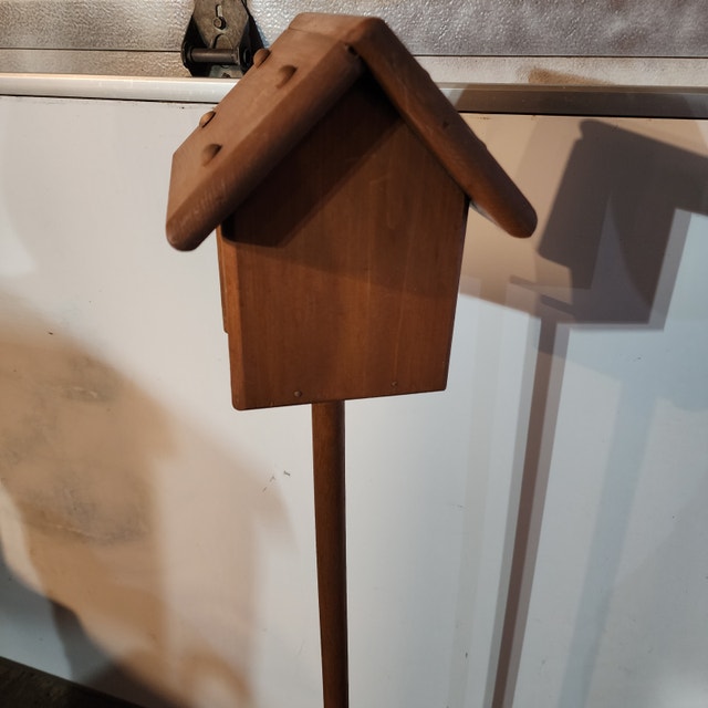Birdhouse Stand Wood Heart - photo 3