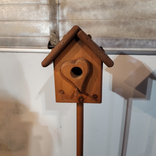 Birdhouse Stand Wood Heart - photo 5
