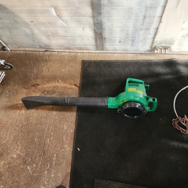 Weed Eater 2560 Leaf Blower