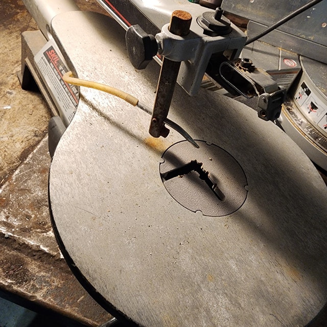Skil 16'' Scroll Saw - Heavy Duty Hobby Cutter - photo 2