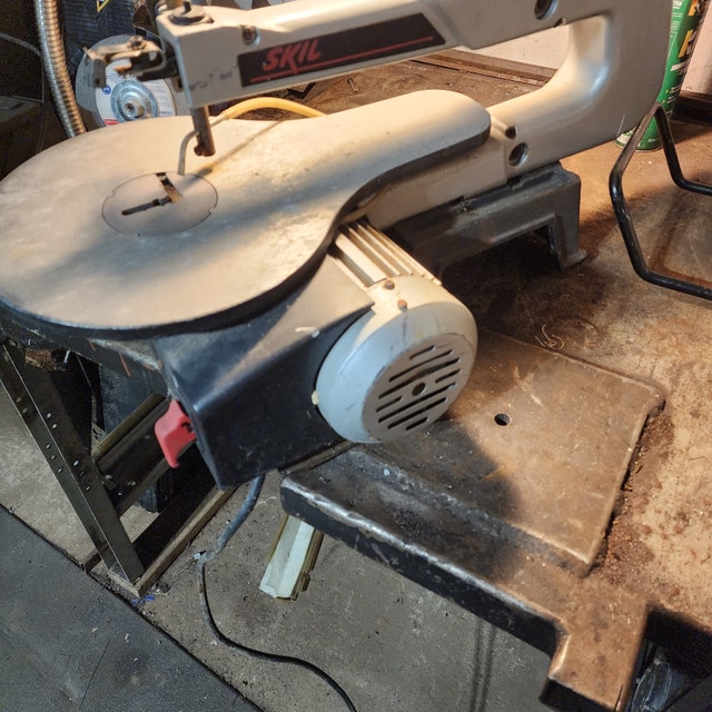 Skil 16'' Scroll Saw - Heavy Duty Hobby Cutter - photo 4