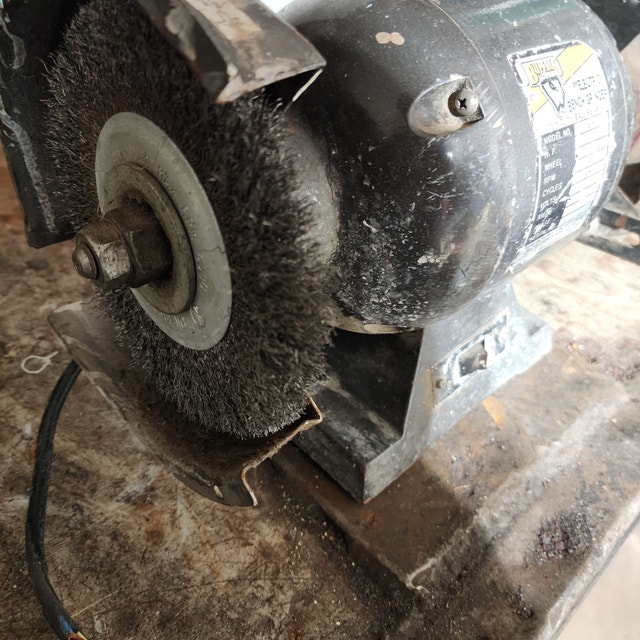 Buffalo 6'' Electric Bench Grinder - Needs Rewiring - photo 4