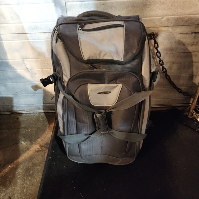 Large Gray Wheeled Backpack/Suitcase - photo 2