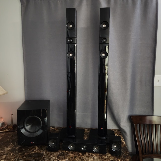 LG 5.1 Surround Speakers (4 Ohm Speakers, 3 Ohm Subwoofer)