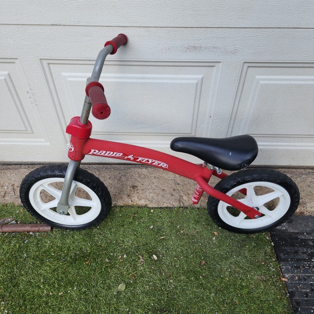 Radio Flyer Glider Bike Youth No Pedals