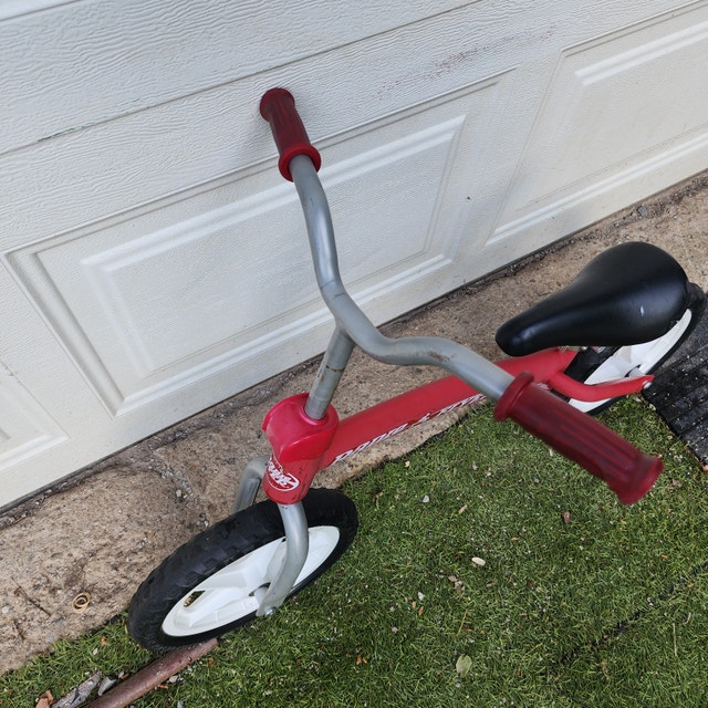 Radio Flyer Glider Bike Youth No Pedals - photo 3