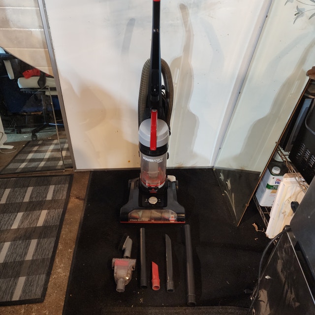 Bissell Powerforce Turbo Vacuum Cleaner