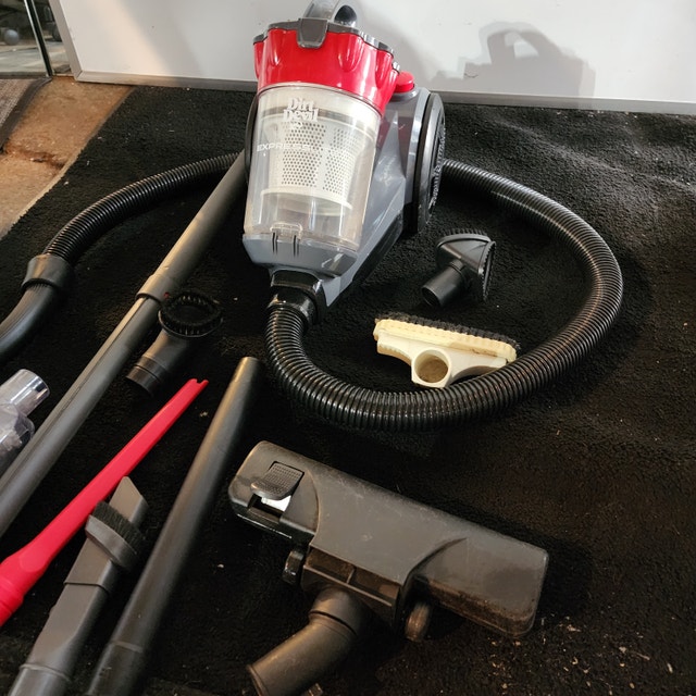 Dirt Devil Canister Vacuum Cleaner - photo 5