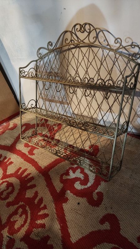 Wire Mesh Wall Shelf & Hooks Decor Storage - photo 4