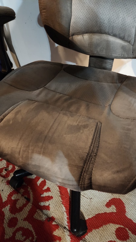 Gray Suede Armchair Rolling Office Chair - photo 2