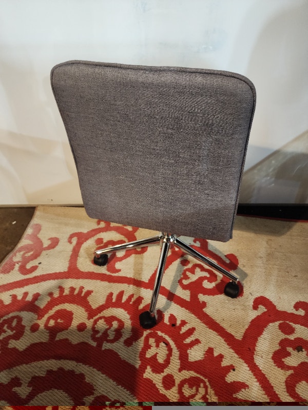 Cloth Rolling Chair Adjustable Height - photo 4