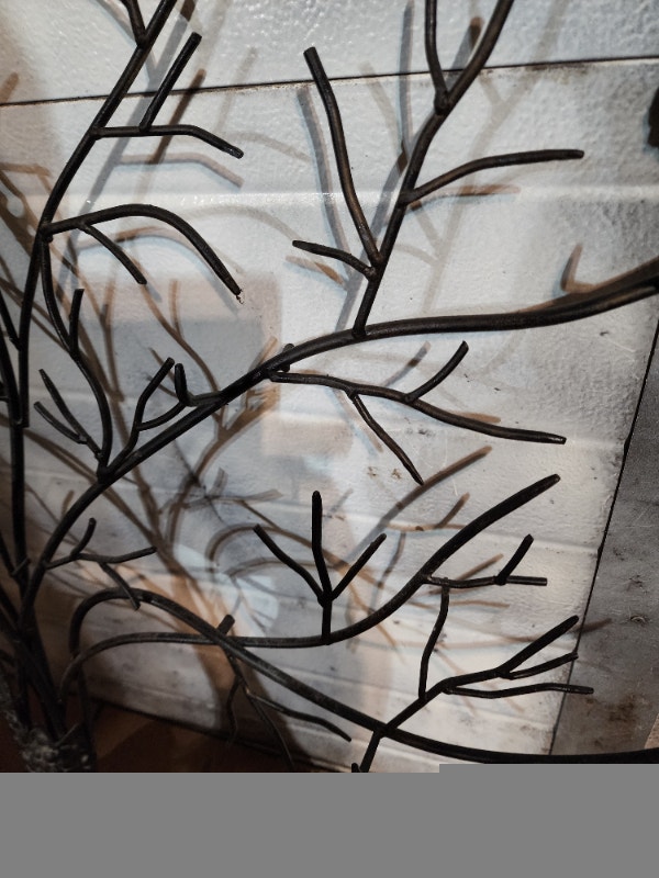 Metal Tree Hanger Holder 30 x 18 - photo 3